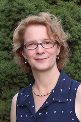 170814 JULIA BRYAN HEAD SHOT^54816A5C869D3DD0E4AFAE3C3B4E190E6C21B2E00C26089A79^pimgpsh_fu