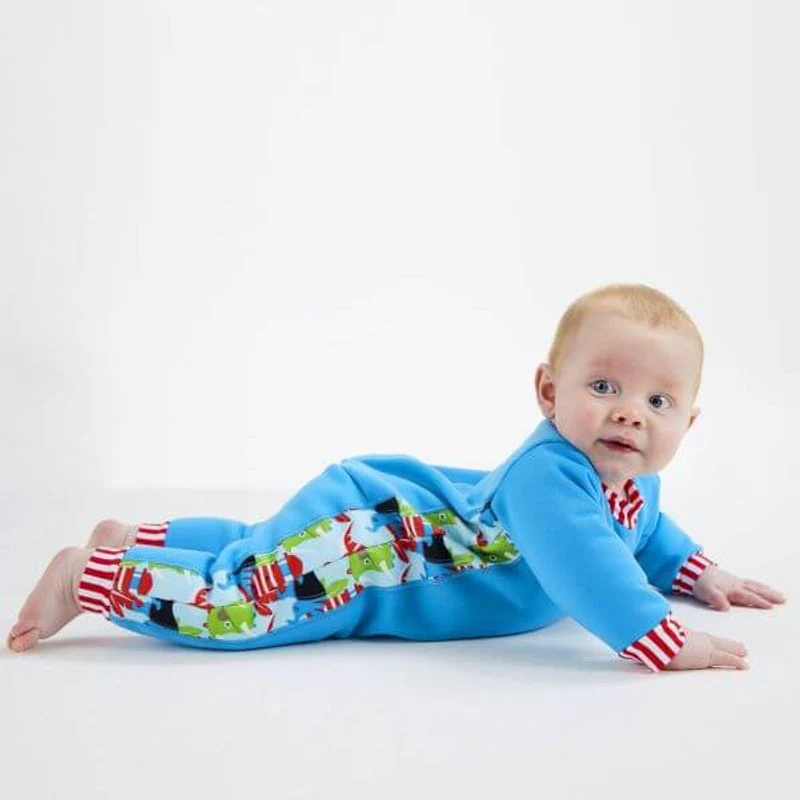 Keep baby warm with this wetsuit