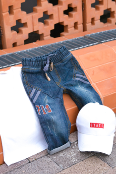 jeans