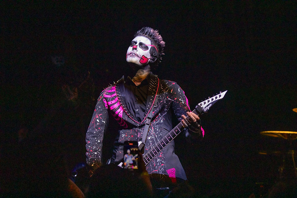 Dark Divine