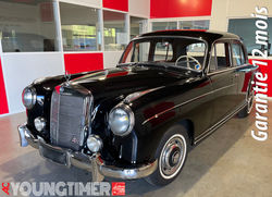 Mercedes 220 A Ponton