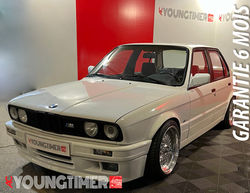BMW E30 325 i