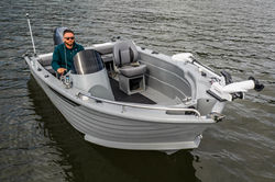 Polycraft 480 Brumby Side Console