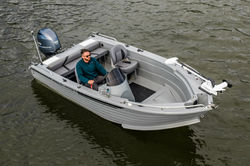 Polycraft 480 Brumby Side Console