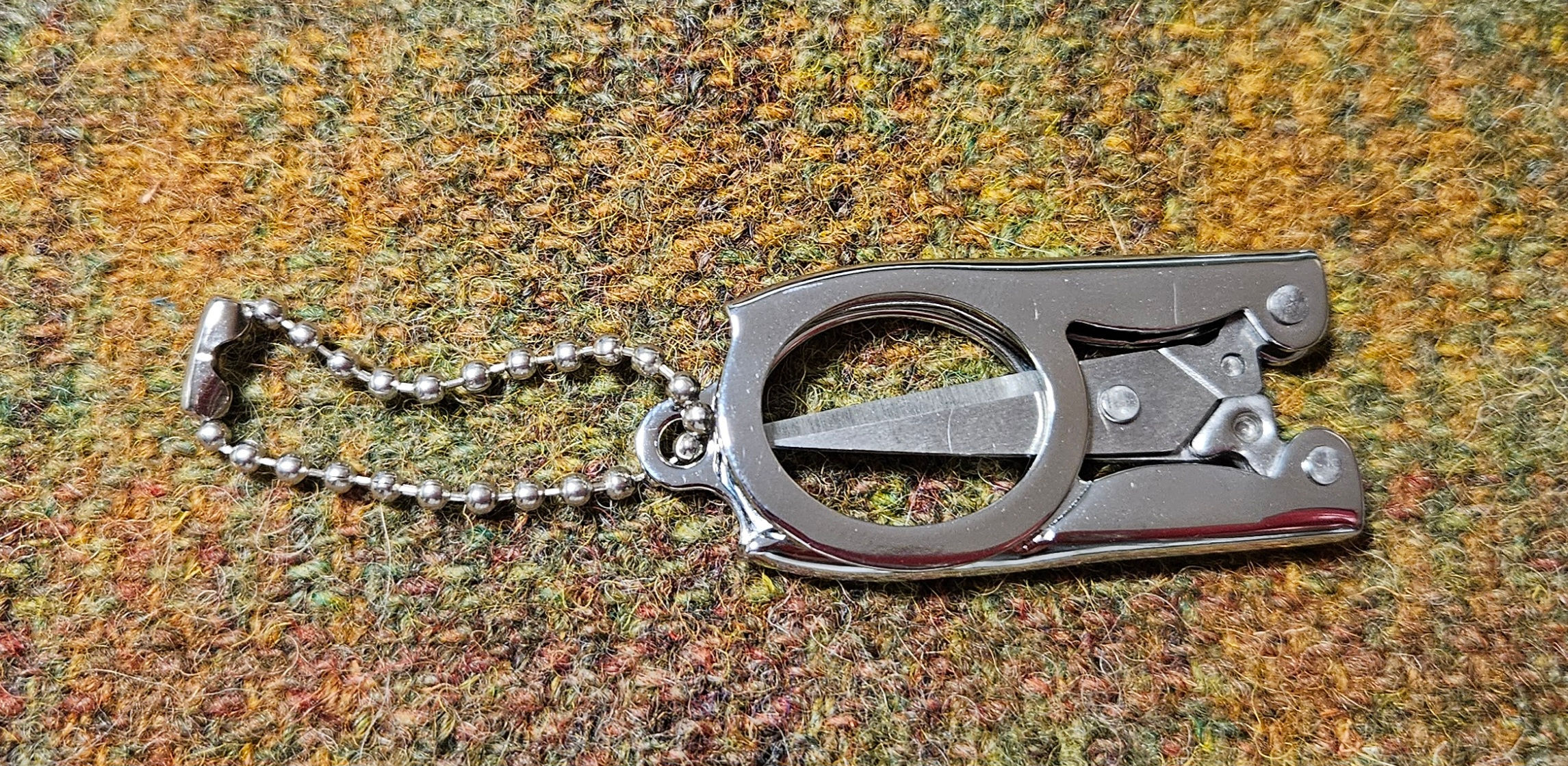 Folding Scissors