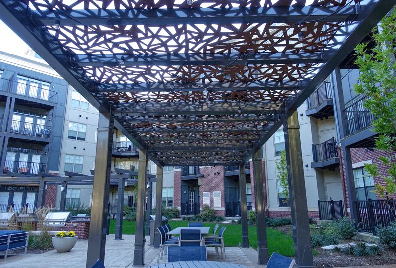 Portfolio-Courtyard-Trellis-800x541-C.gi