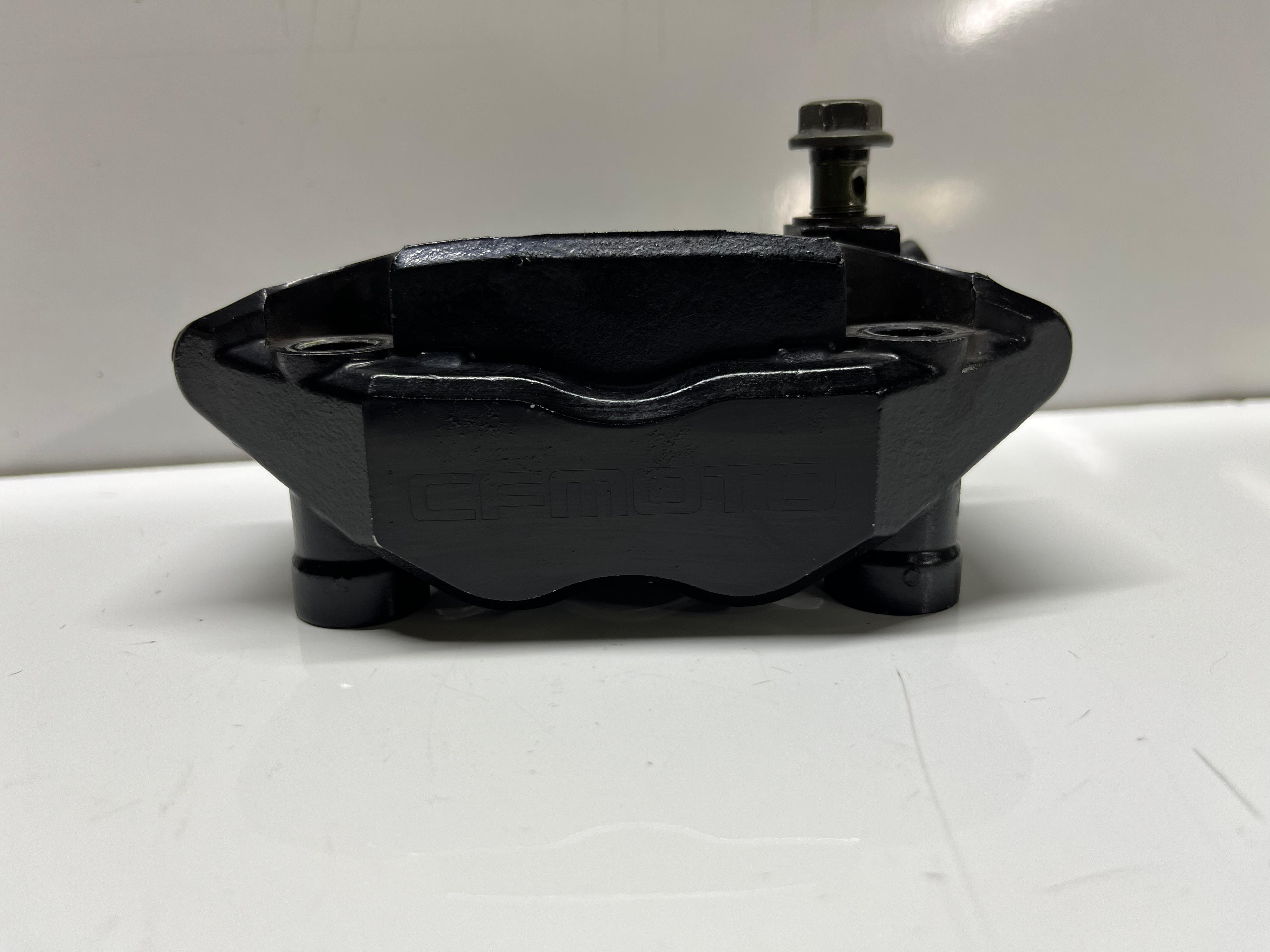 Nk 150 ön fren kaliperi , 3300 TL orjinal çıkma ,tüm Türkiyeye ücretsiz kargo Eren 44 motor