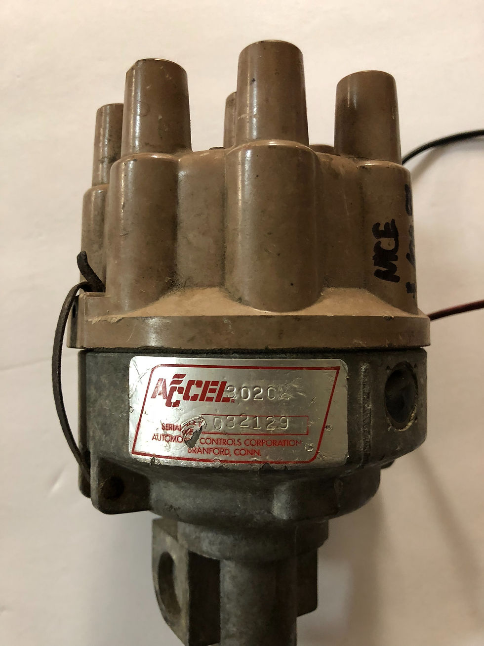 Thumbnail: 351 C Accel dual point distributor