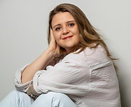 Julia Engels.jpeg