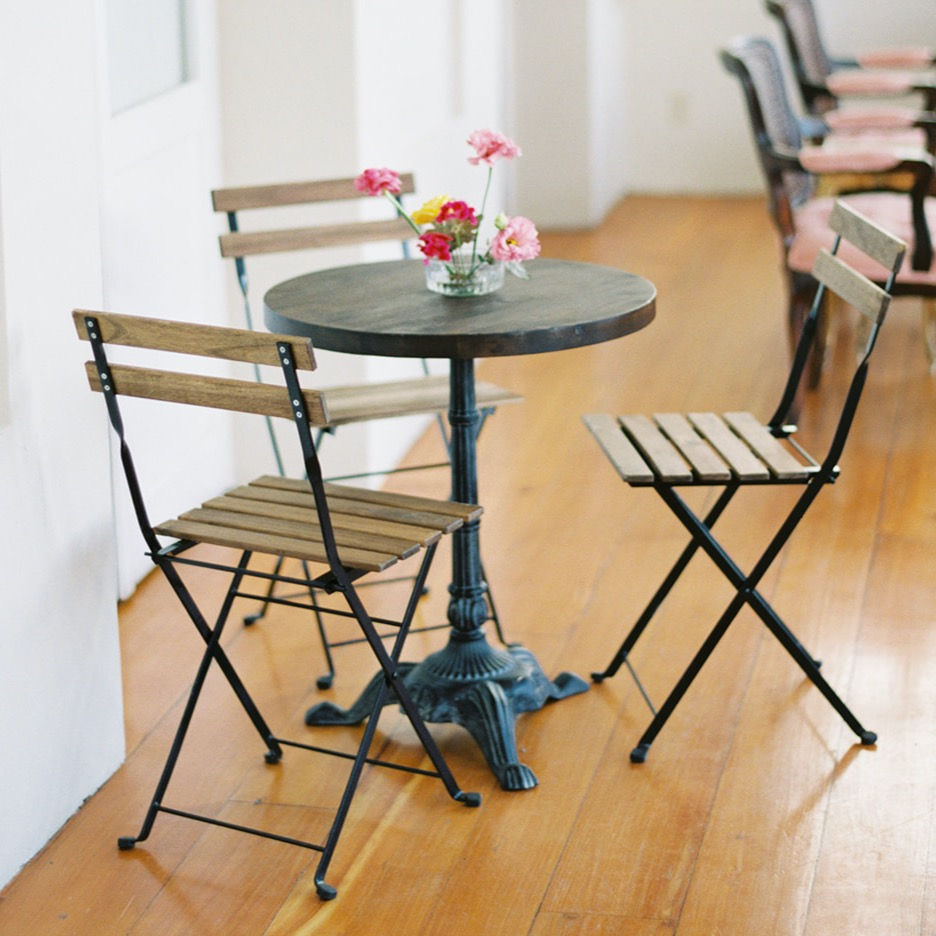 Bistro Cocktail Table