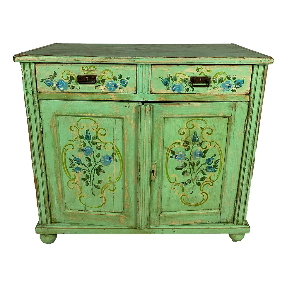 Doris Cabinet