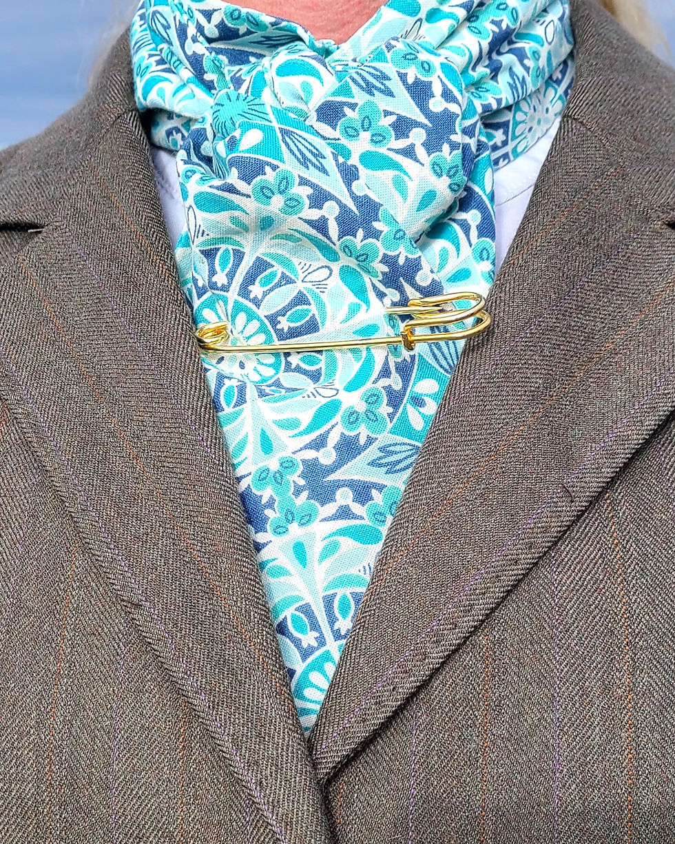 TRADITIONAL Shaped Stock Tie, Teal and Navy Burst