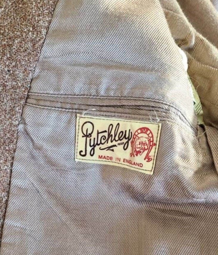 Thumbnail: PYTCHLEY Brown Tweed Hunting Jacket, Approximate Size 4 womans, 32 mens