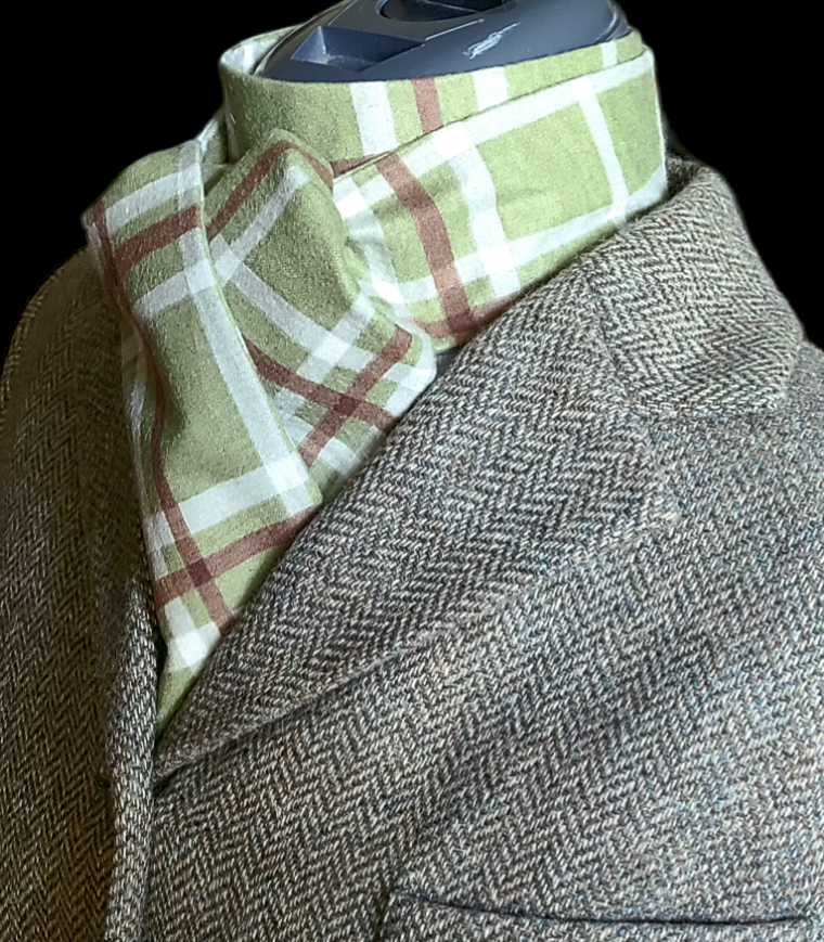 Thumbnail: TRADITIONAL Shaped Flannel Stock Tie, Green/Rust/White