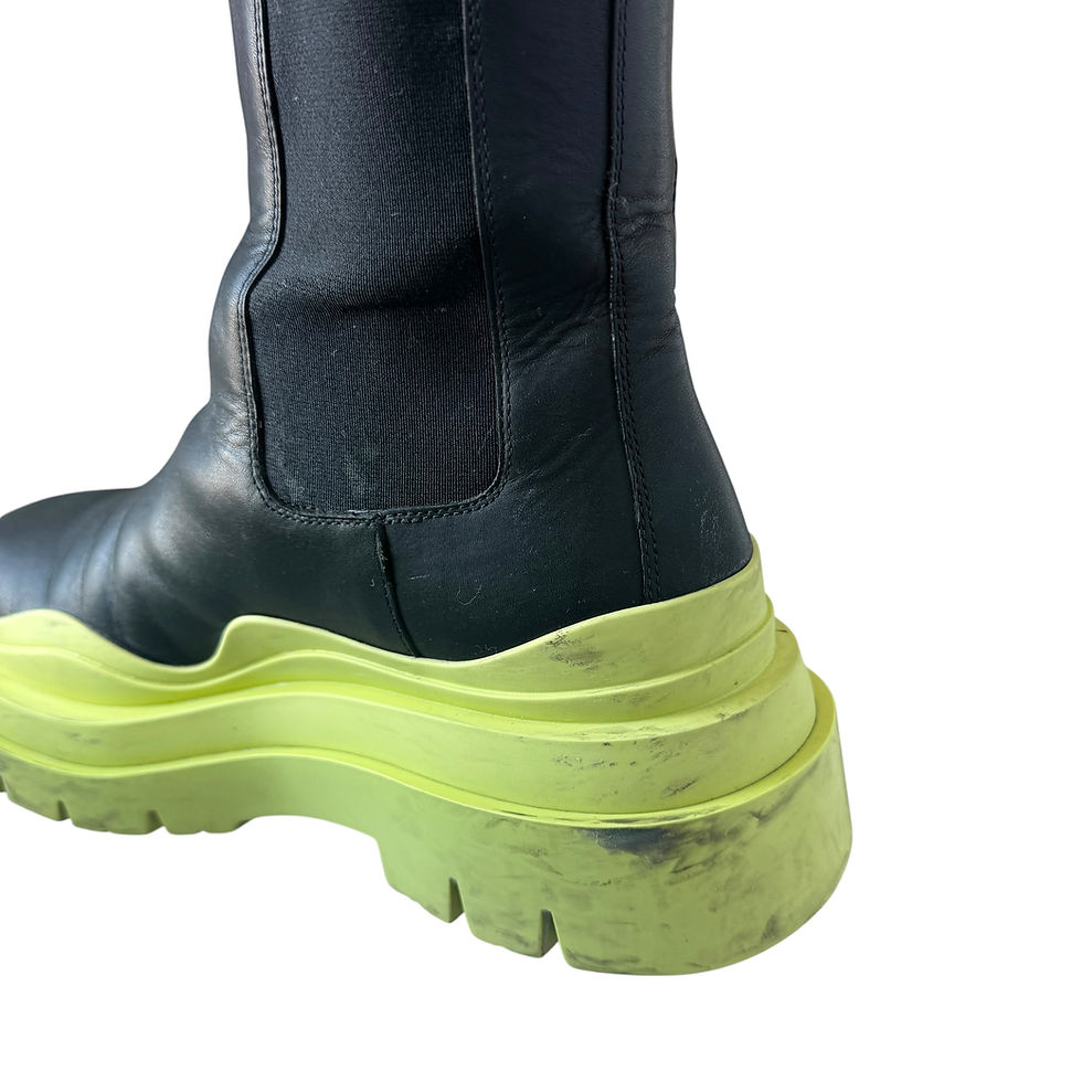 Thumbnail: Bottega Veneta Tire Boot (EU 38)