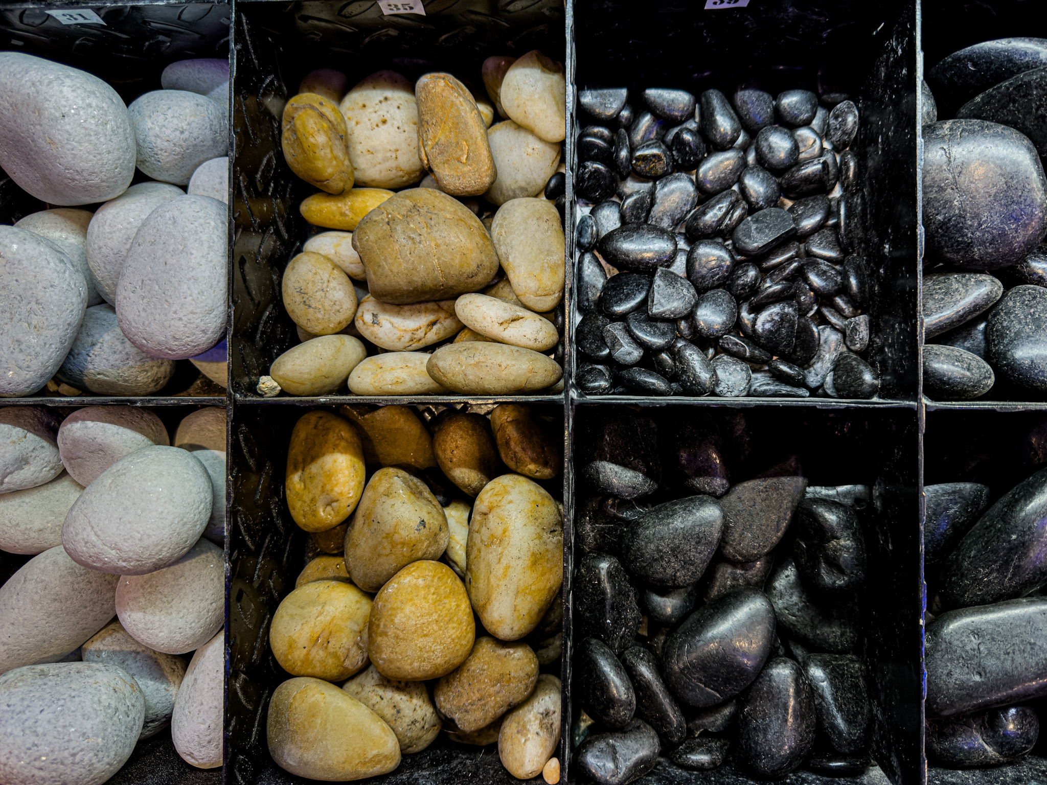 Decorative rock transforms LA home saves water bills LADWP