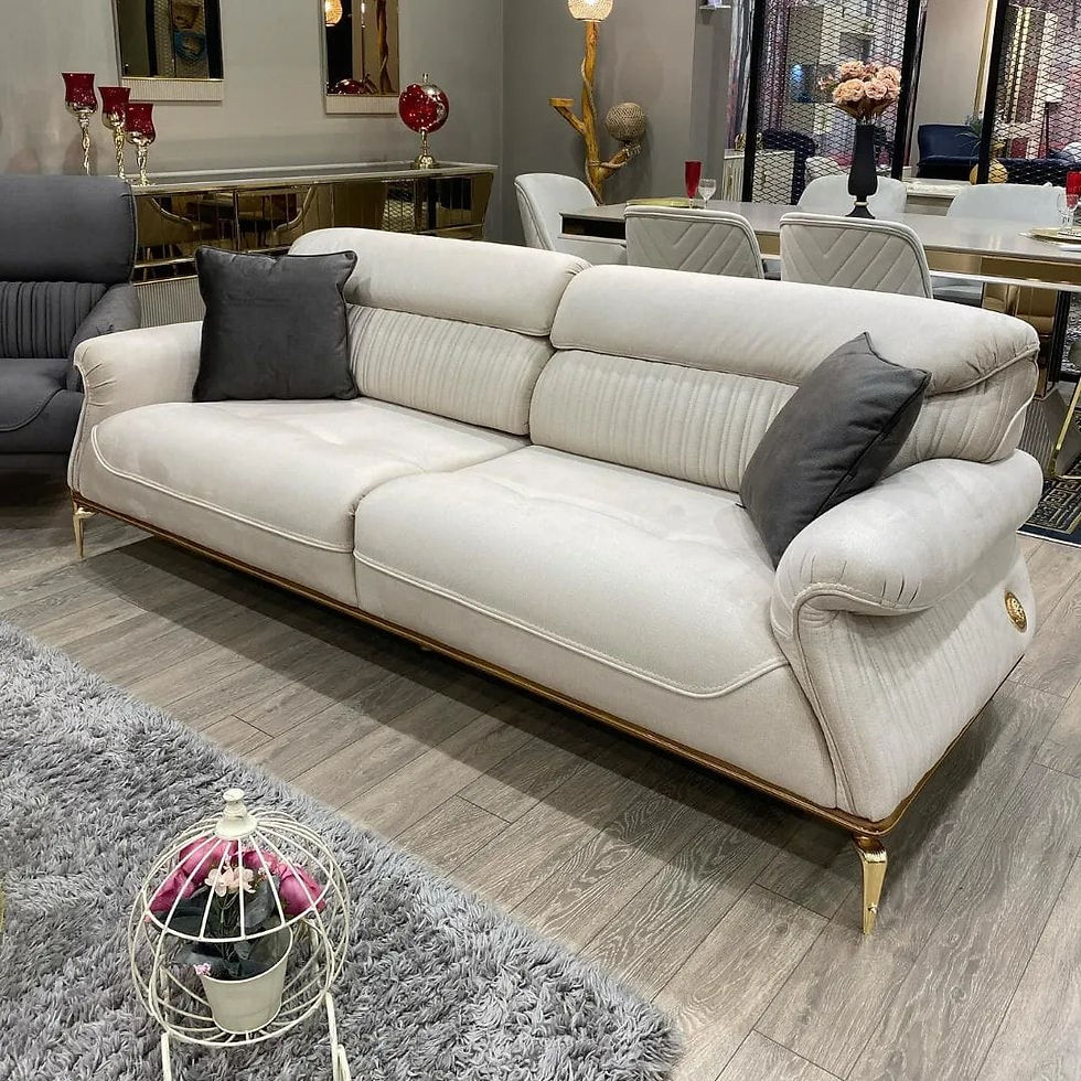 الصورة المصغرة: طقم كنب مميز  موديل جديد ومميز تقل وفخامه جودة عاليه خشب زان روماني احمر سماكة 4 
طقم كنب 4 قطع 3+3+1+1
قوائم وهيكل زان
السعر بعد الخصم 1850 ريال 
تفضيل على طلب العميل 
جميع الألوان متوفرة
ضمان 5 سنوات 
شحن داخل المملكة