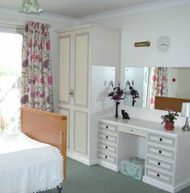 bedroom6.jpg