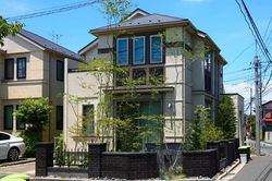 自然な庭づくり