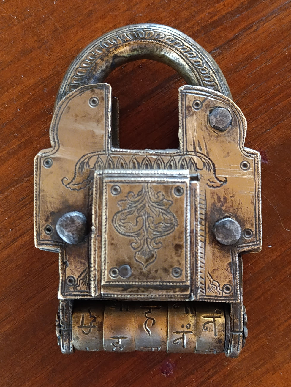 Rare India. Combo + 2 keys.