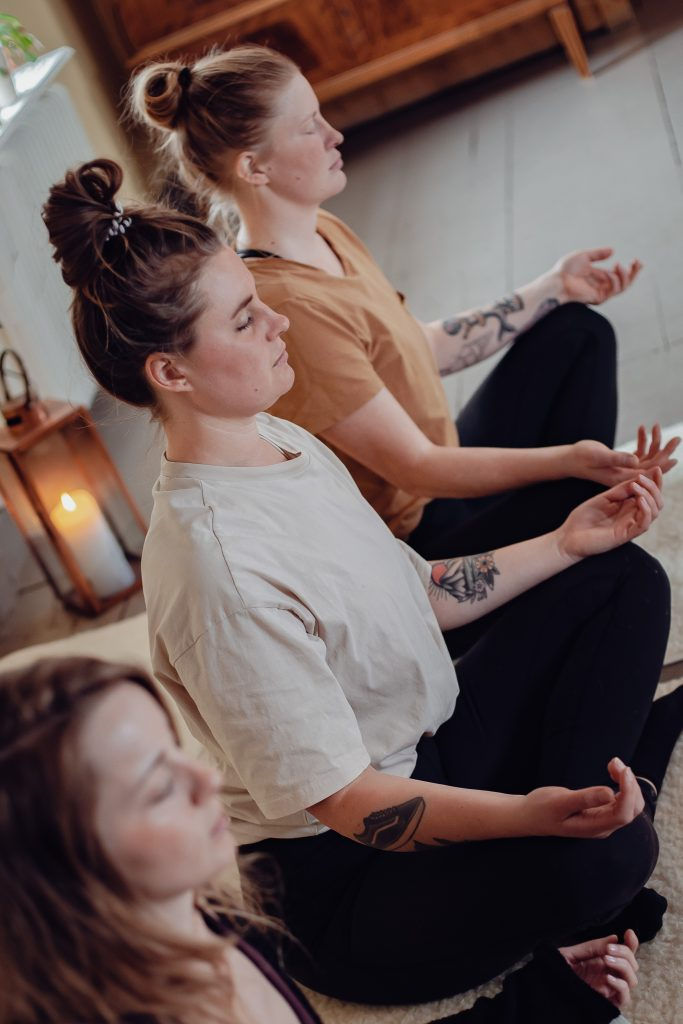 bondasgarden_massage-yoga-fullsize-54-683x1024