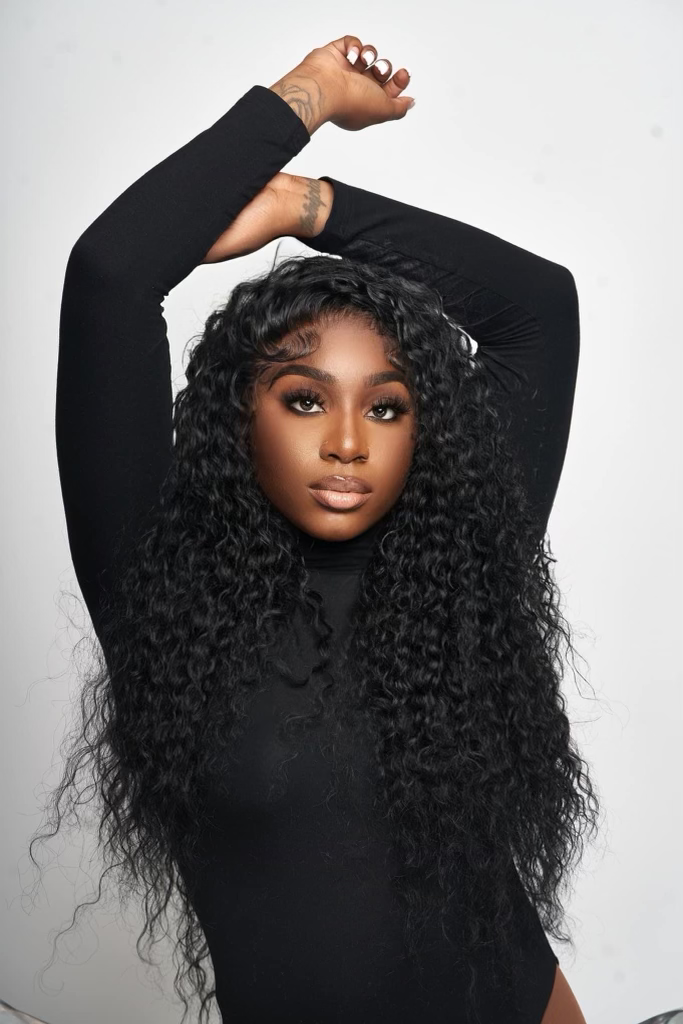 Thumbnail: Water wave frontal wig