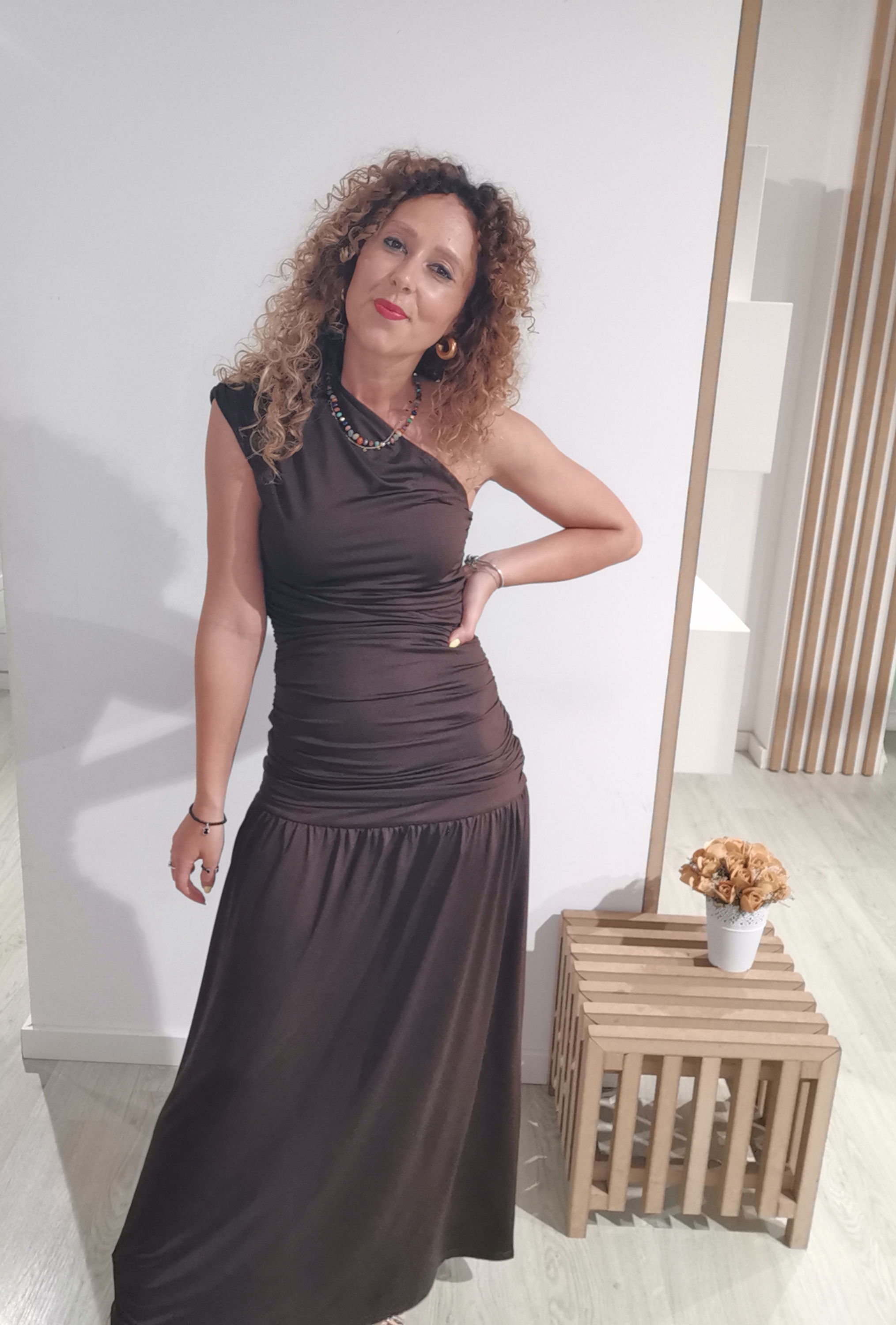 Vestido de Cerimónia Comprido Castanho Glee