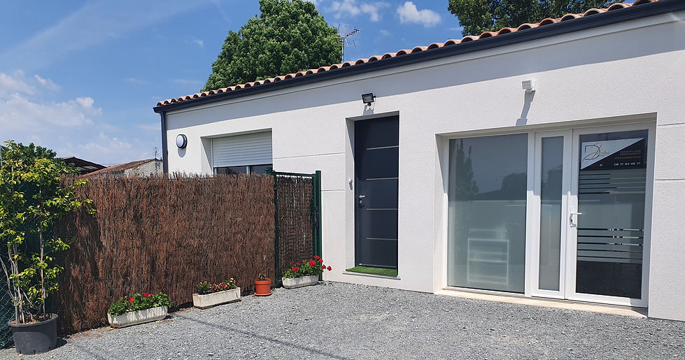 photo de l'extérieur de l'institut jessika dermo à chaniers