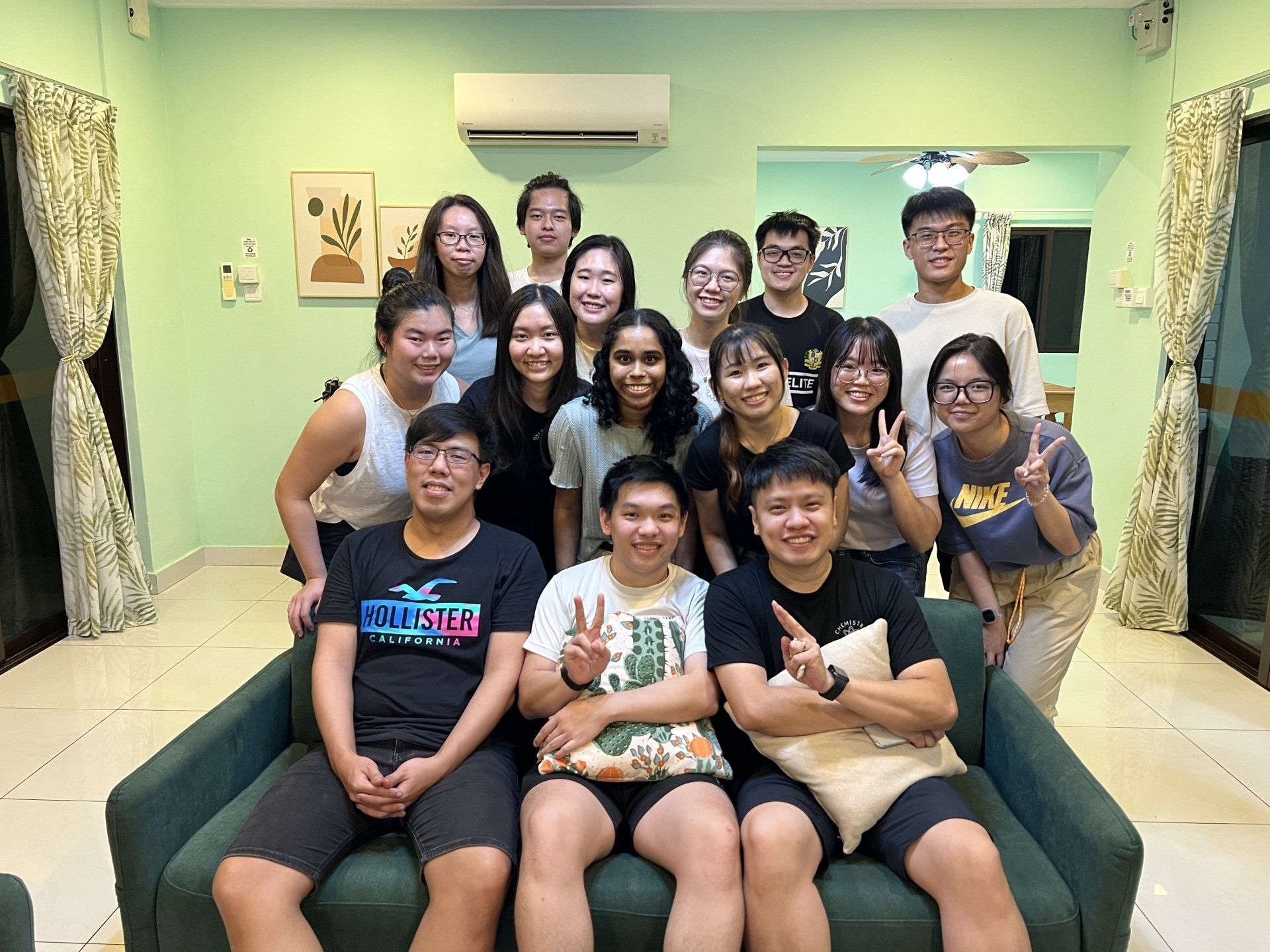 Finally a chalet and bbq outing in the pandemic era! Many thanks to Lee-Search Group for the hard work, the fun, and the great food! (May 2022)