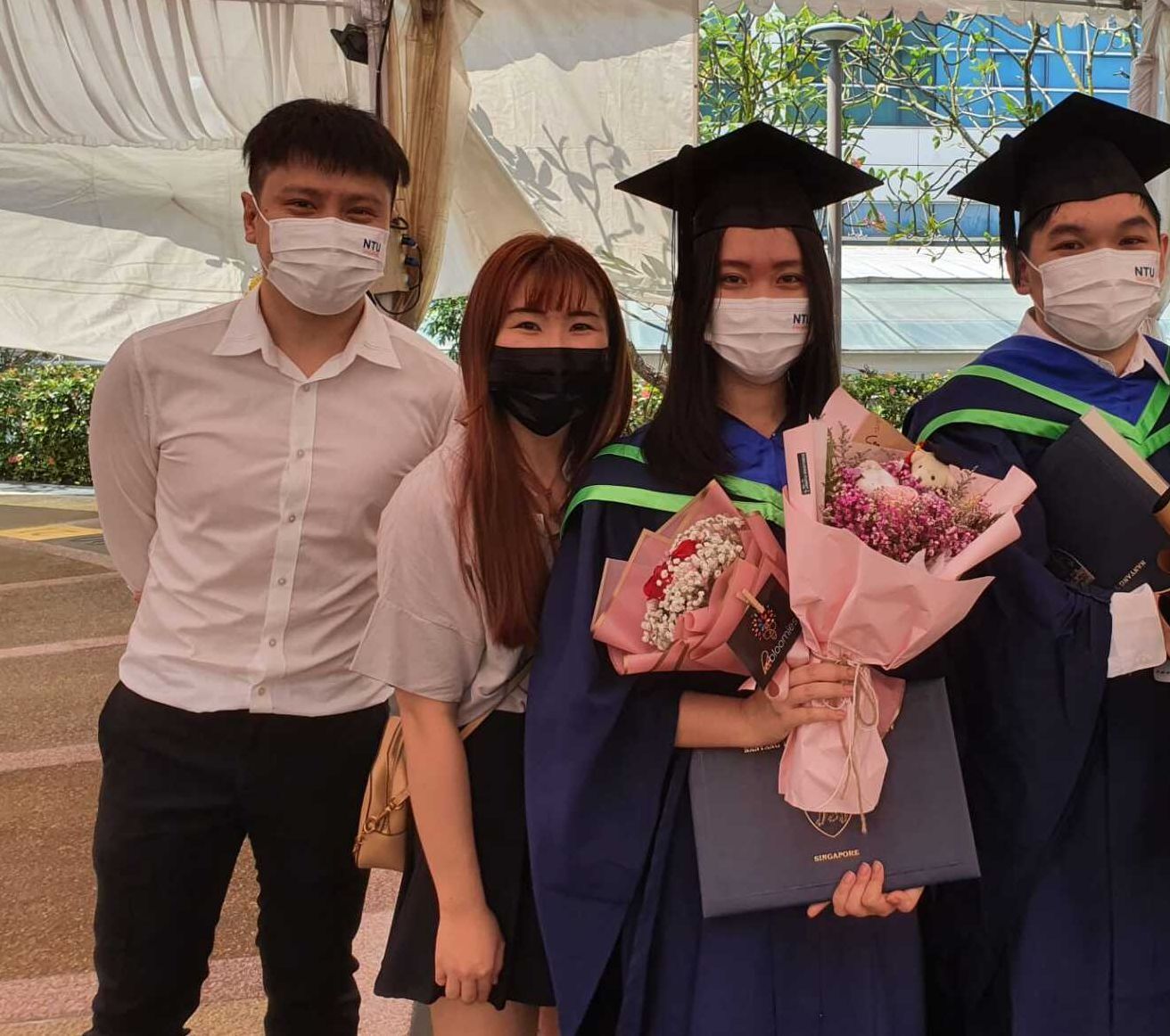 Congratulations to Li Shiuan and Jinn-Kye on your graduation!