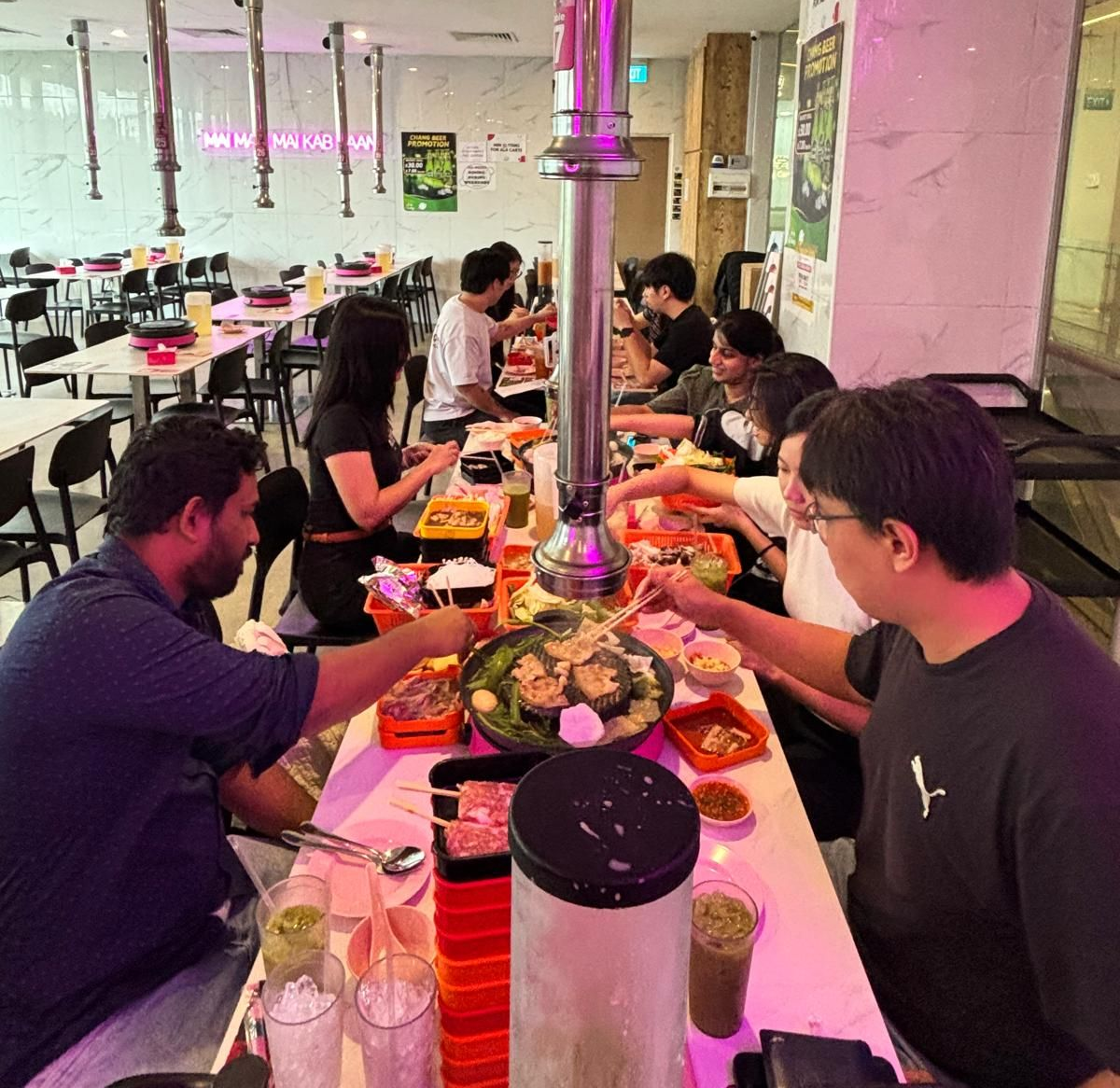 Mookata gathering to welcome our newest PhD student. Welcome to the lab Wawa! (Oct 2025)