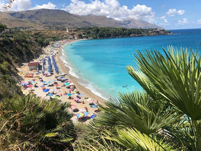 Family-friendly holiday home in Castellammare del Golfo with crib and high chair