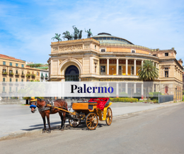 Famille explore le centre historique de Palerme avec Sicily Home Solutions