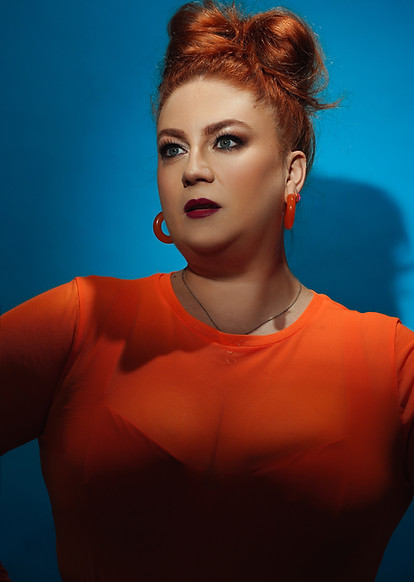 MademoiselleGinger2026Headshot.jpg