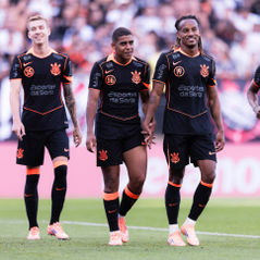 Corinthians domina e vence Ponte Preta na estreia do Campeonato Paulista