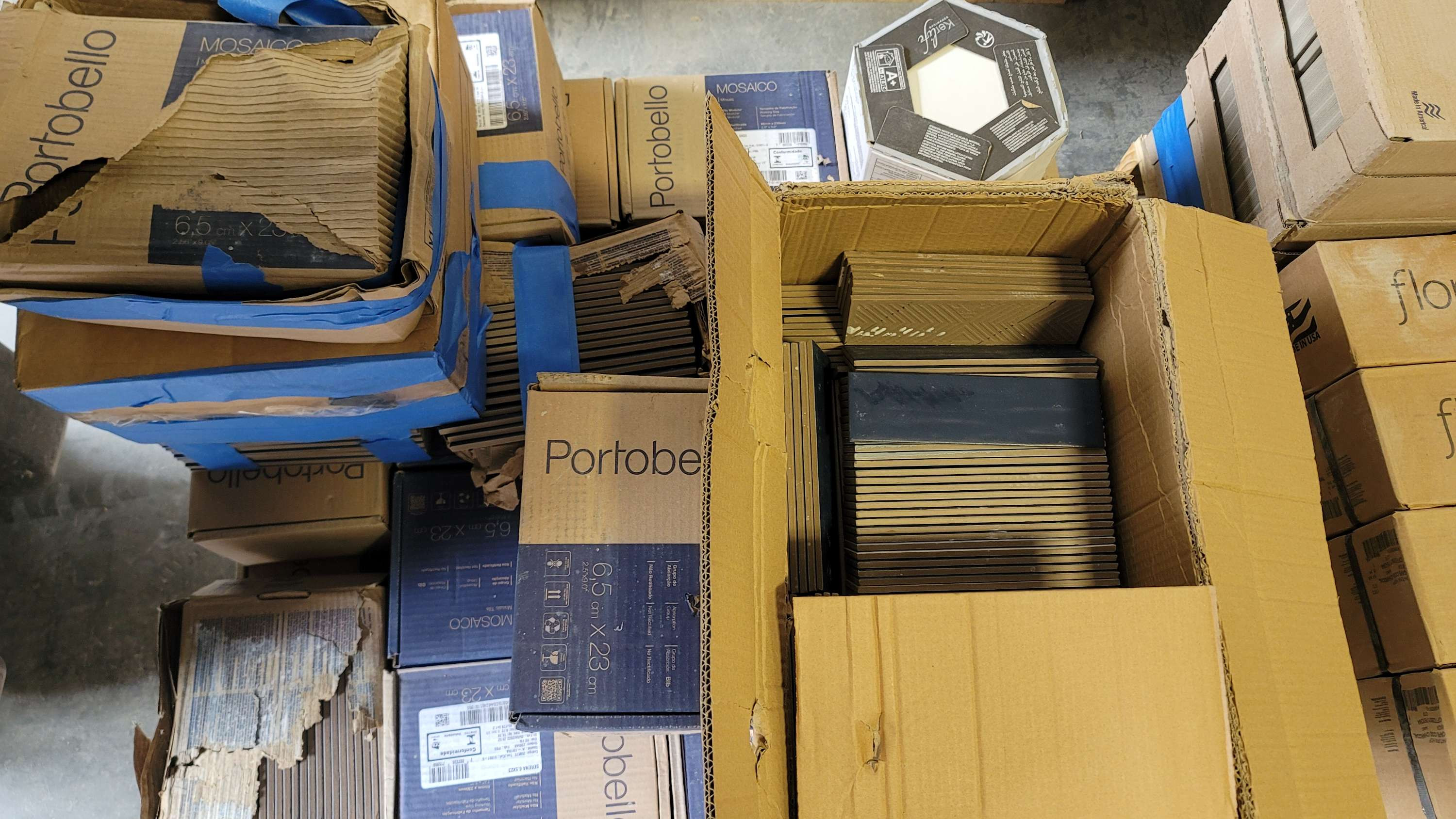 Ceramic Tile / Porcelain Tile