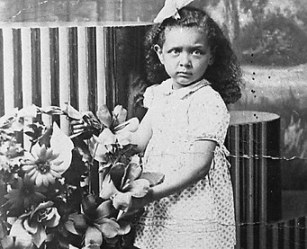 Mable Kinney Cotton aprx Age 6.jpg