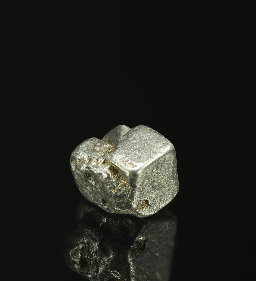 Thumbnail: Platinum and Gold Crystal - Konder Massif, Khabarovsk Krai, Russia