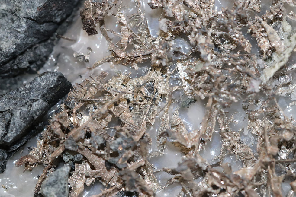 Thumbnail: Native Silver Crystallized flat plates on Calcite