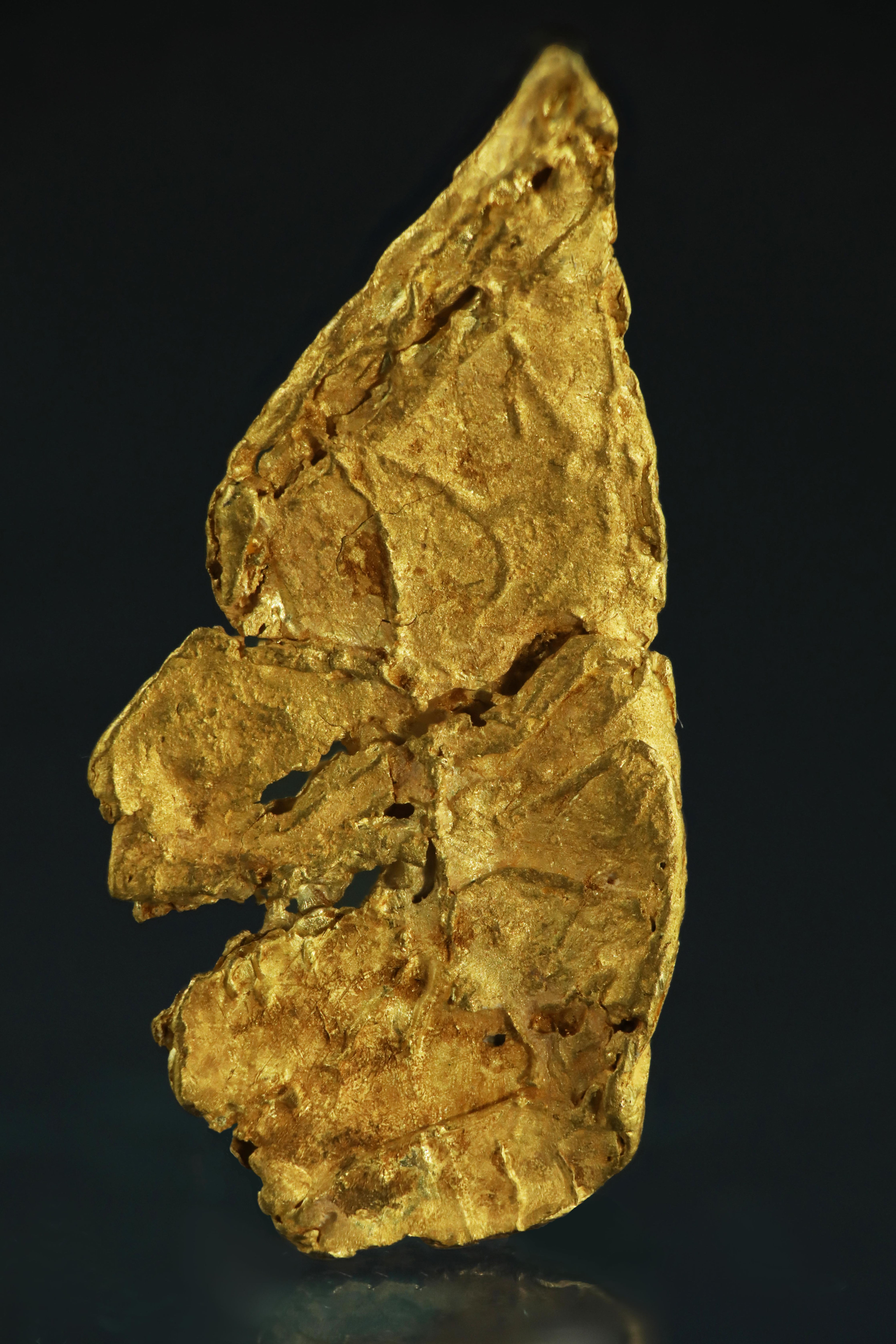 Leaf Gold Crystal - Dublin Gulch, Mayo District Canada