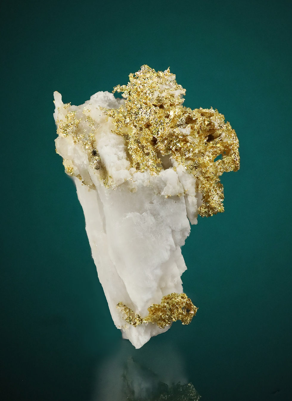 Crystalline Gold on Quartz Matrix Calaveras County, California