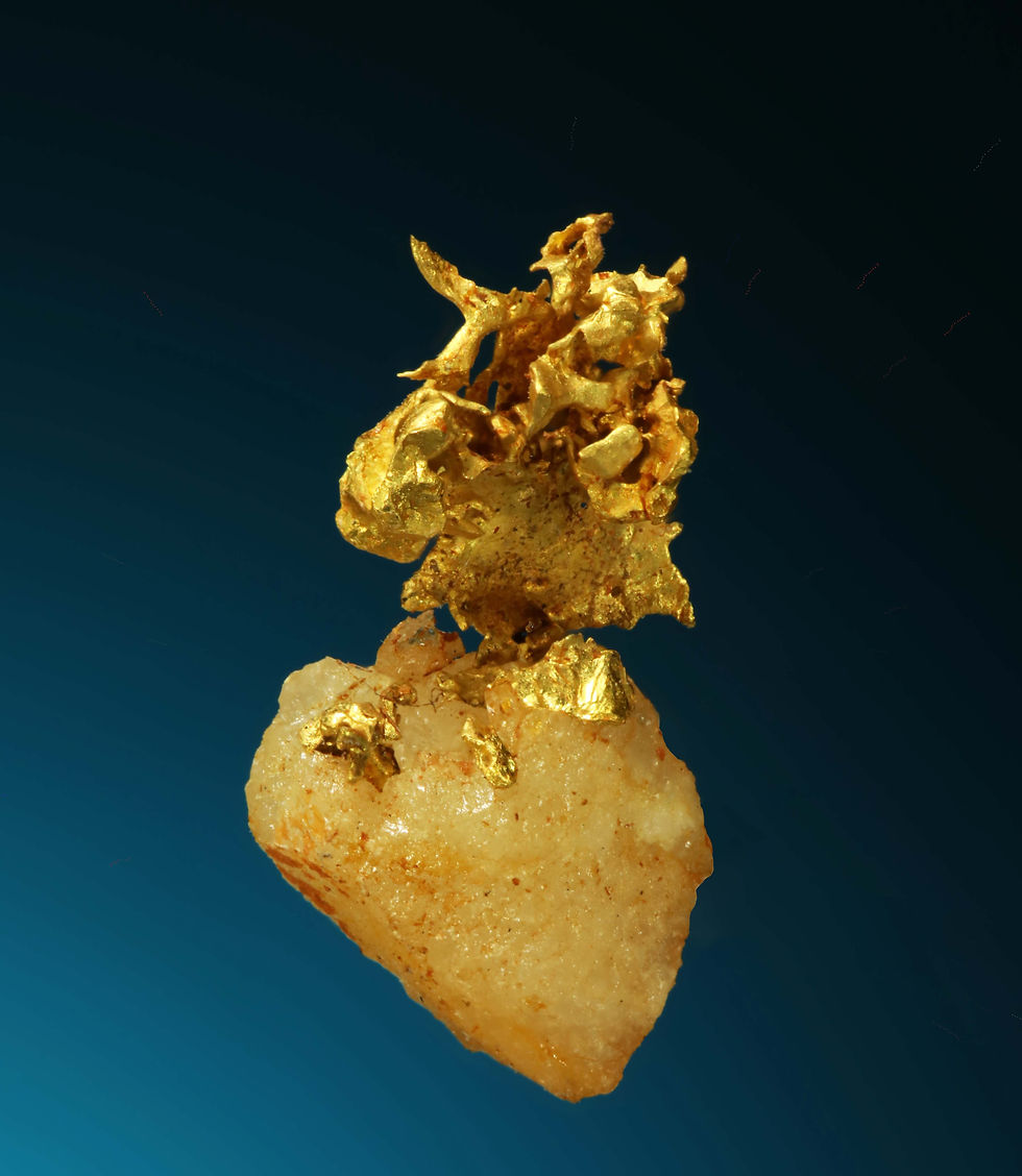 Thumbnail: Lustrous Gold Crystal - El Dorado County, California