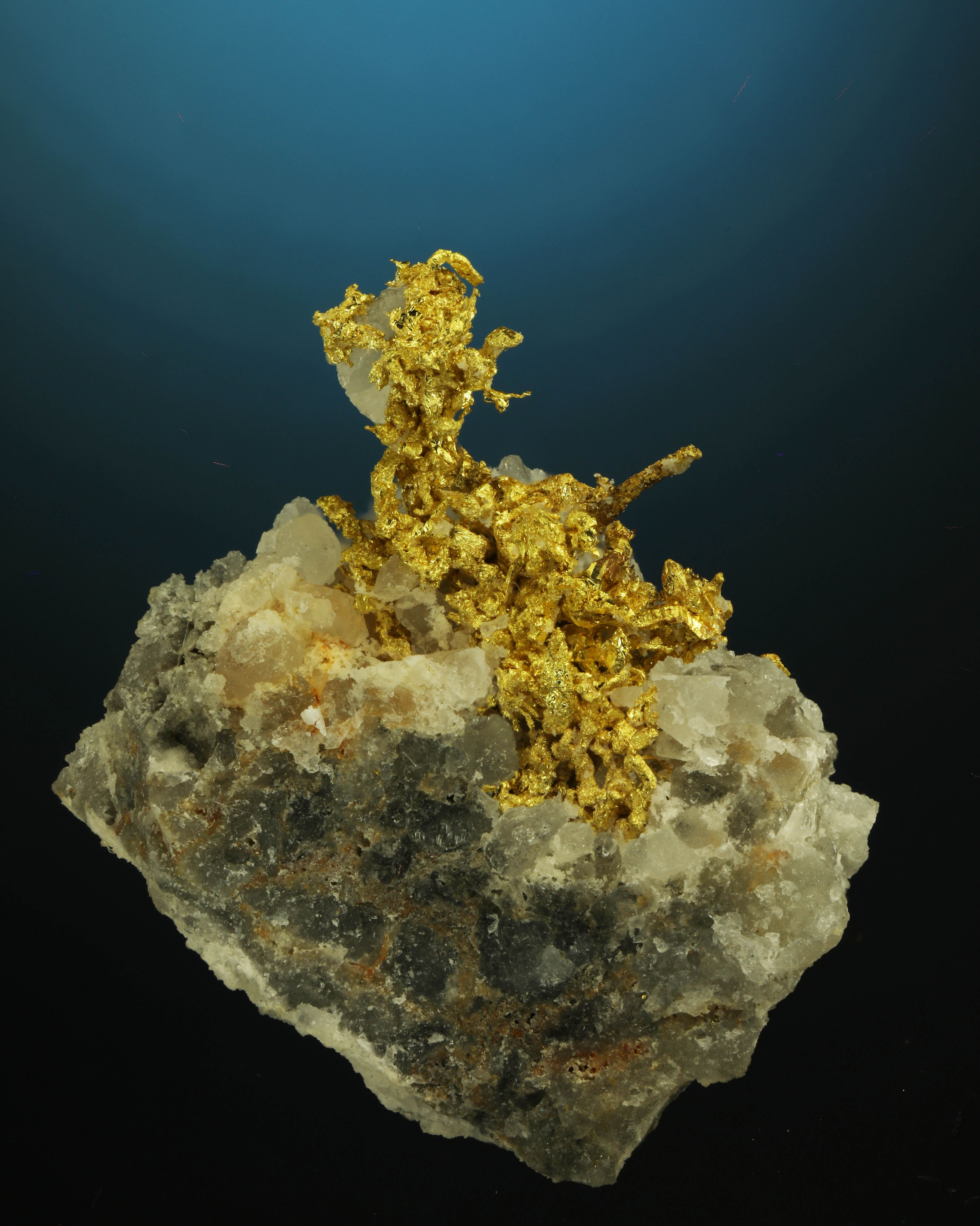 Crystallized Gold Belshazzar Mine, Quartzburg District, Boise County, Idaho