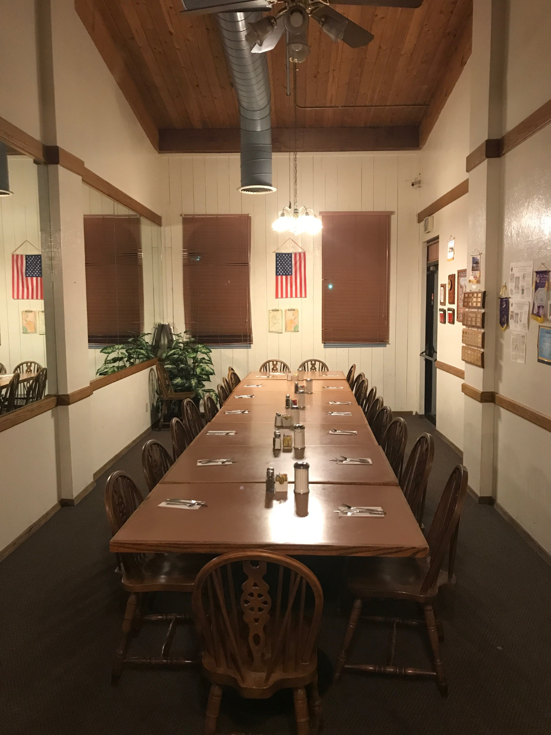 emil-villa-s-hickory-pit-bbq-restaurants-livermore