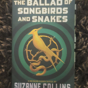 The Ballad of Songbirds and Snakes by Suzanna Collins