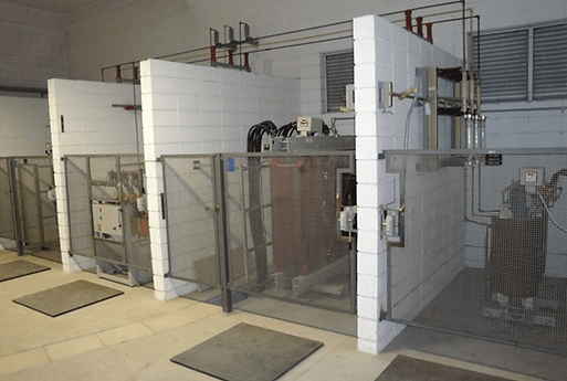Subestação de Média Tensão (1 kV a 34,5 kV)