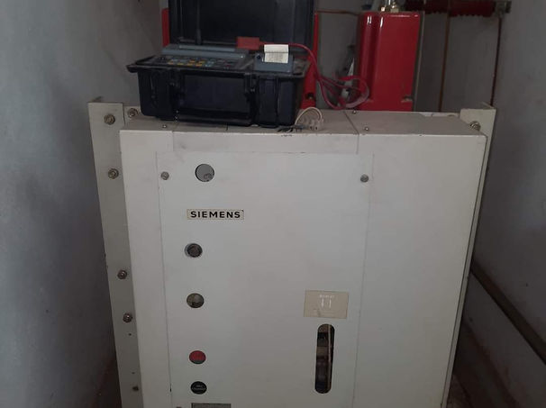 manutenção em subestação