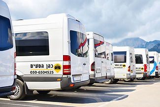 אוטובוסים ומיניבוסים