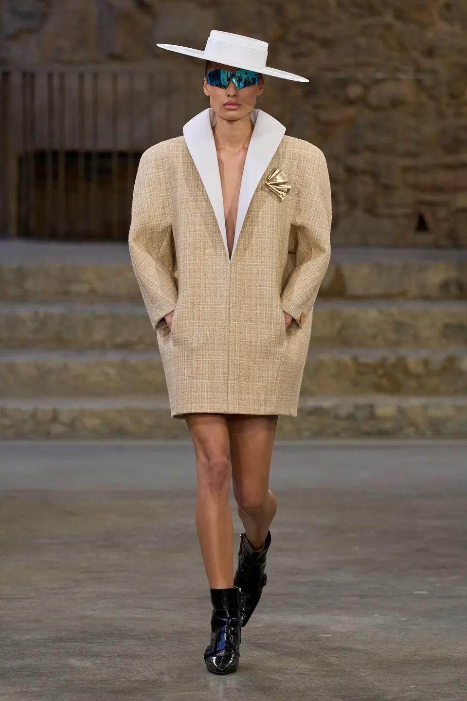 Louis Vuitton Cruise Show 2025