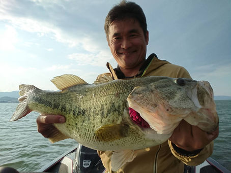 ヒデ☆イノウエさん、でか～いの出てます！